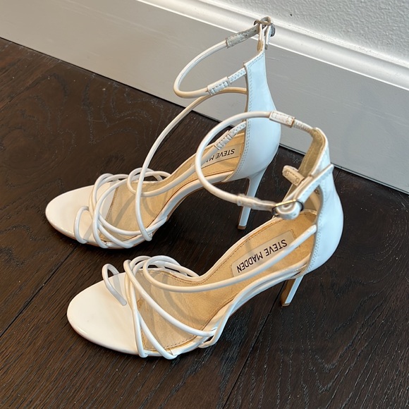 Steve Madden White Patent Satya Sandal Heels - Picture 5 of 5